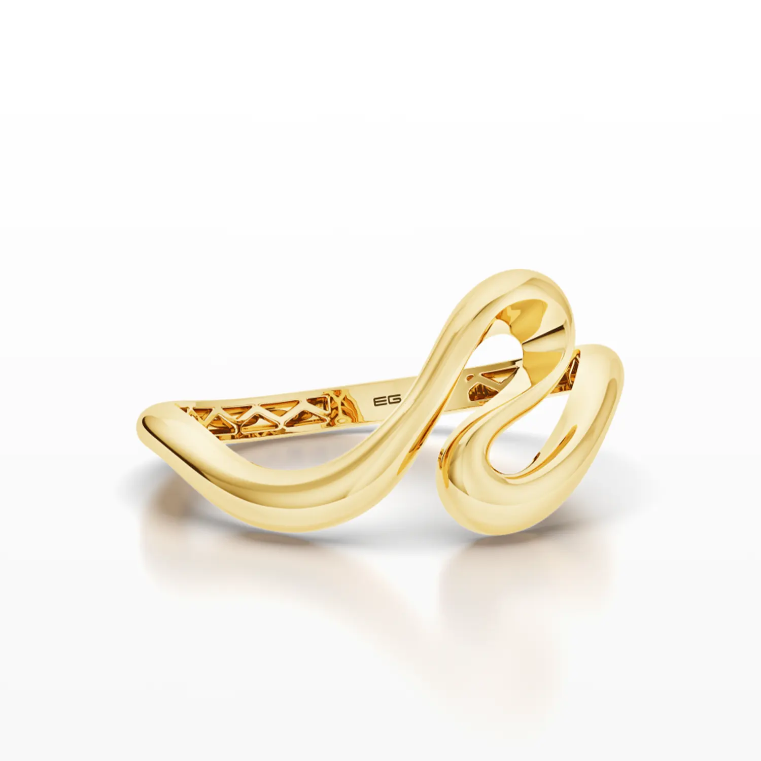Wave-Curved Line Ring