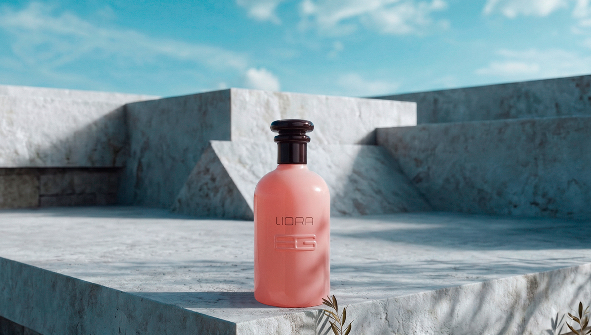 عطر زنانه